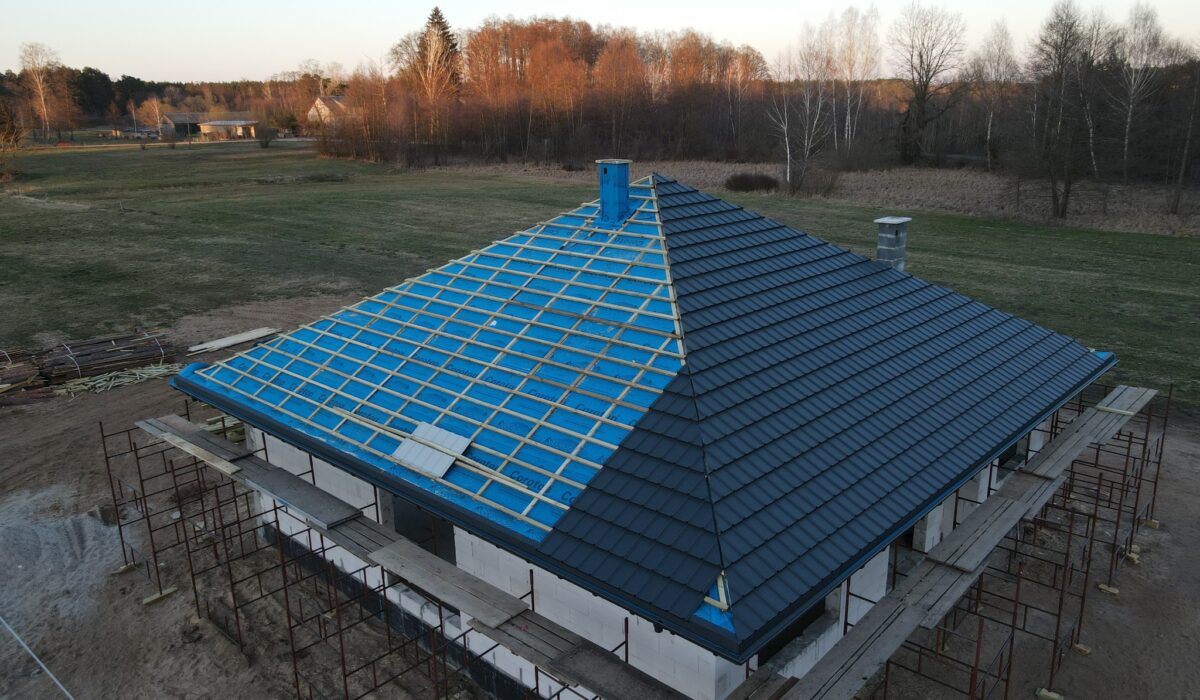 Blachodachówka REGAMET LIWIA DUO RAL 7016 QL MATT