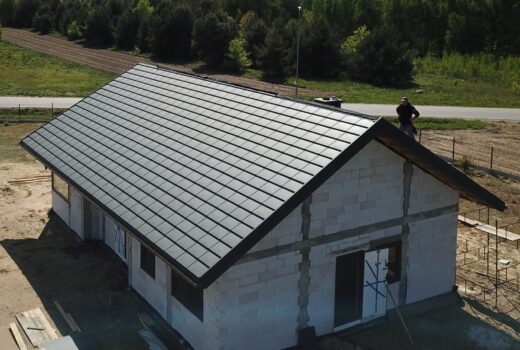 Blachotrapez Kuga Line – Minimalizm i Elegancja w Każdym Detalu